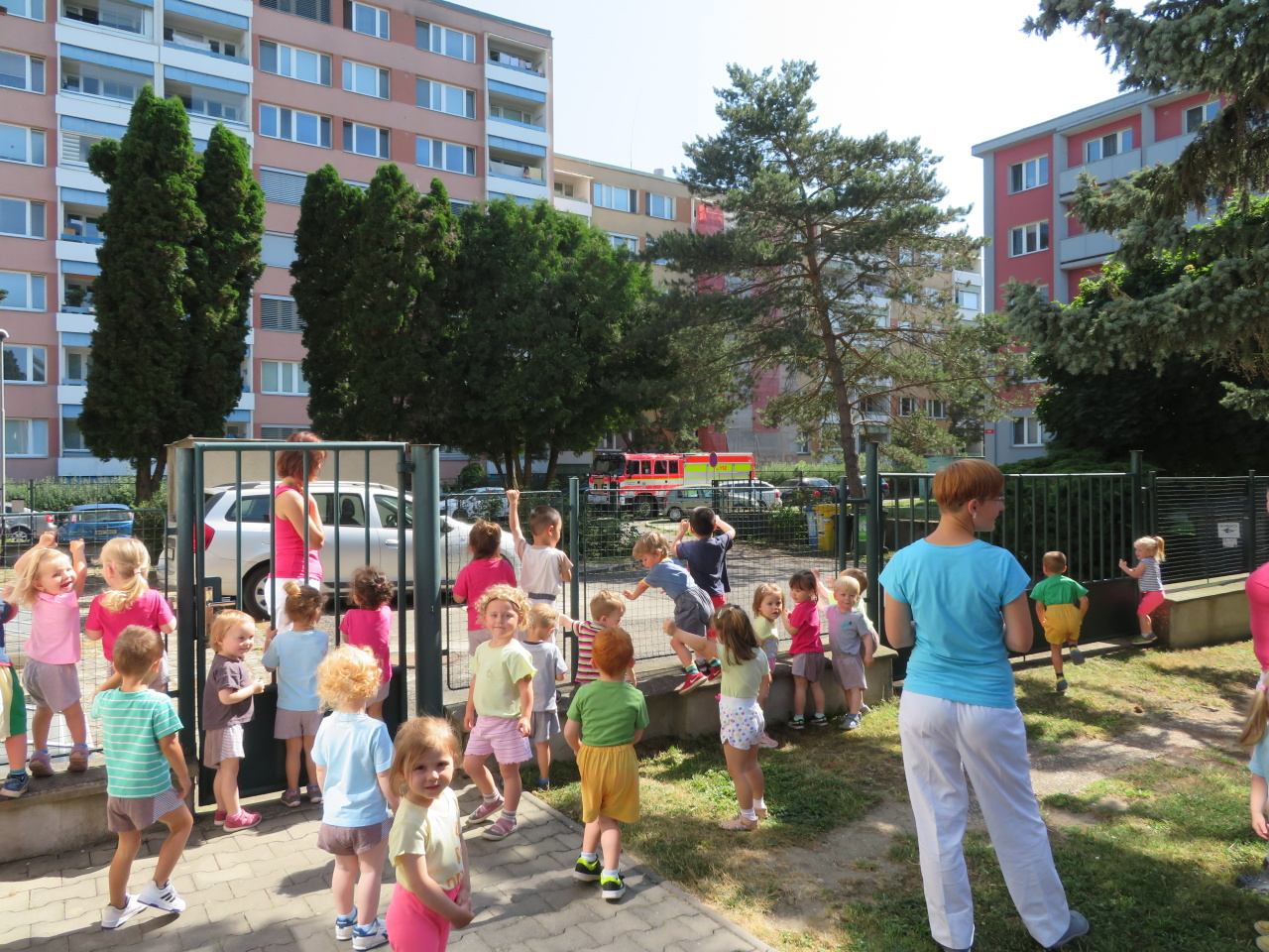 Hasiči v jesličkách